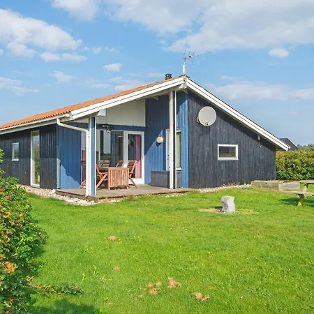 8 Person In Harbo Re Holiday home *